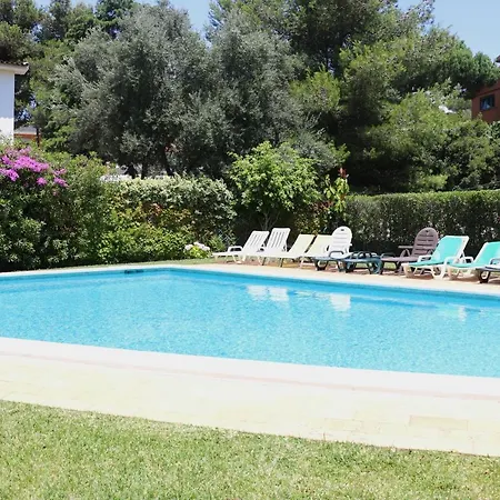 Beautilful Pool At Cascais
